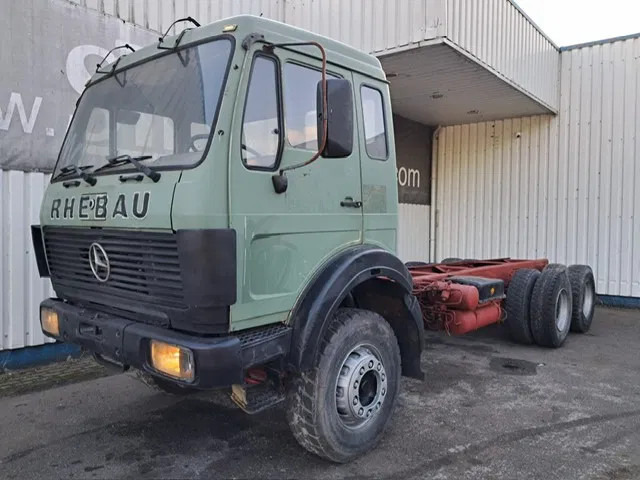 Mercedes-Benz 2632 , V10 , 6x4 , Long chassis , Spring suspension , ZF Manual - Cab chassis truck: picture 1 Mercedes-Benz 2632 , V10 , 6x4 , Long chassis , Spring suspension , ZF Manual - Cab chassis truck: picture 1