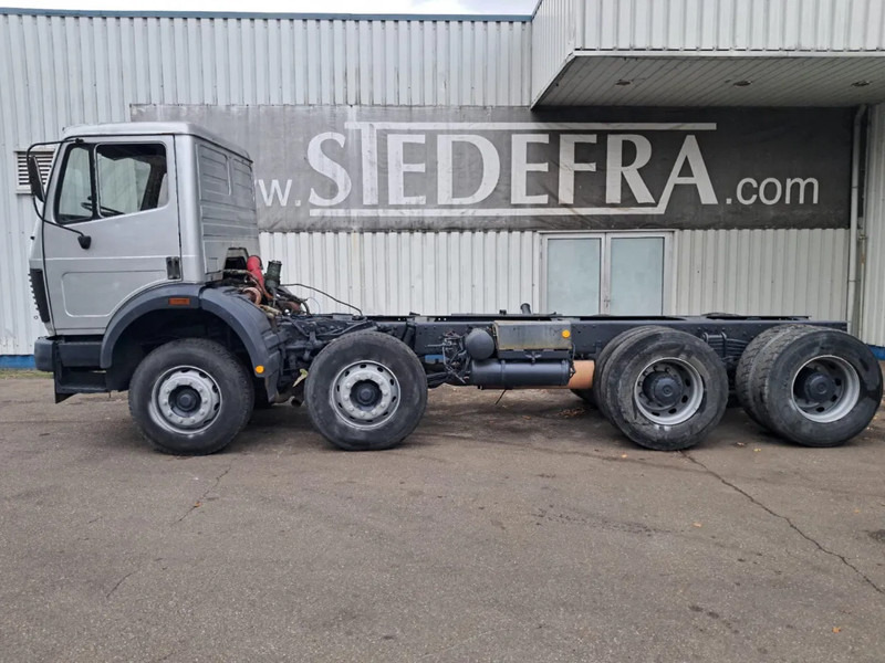Mercedes-Benz SK 3535 ,V8 Biturbo , 8x4 ,ZF Manual , Spring Suspension - Cab chassis truck: picture 2 Mercedes-Benz SK 3535 ,V8 Biturbo , 8x4 ,ZF Manual , Spring Suspension - Cab chassis truck: picture 2