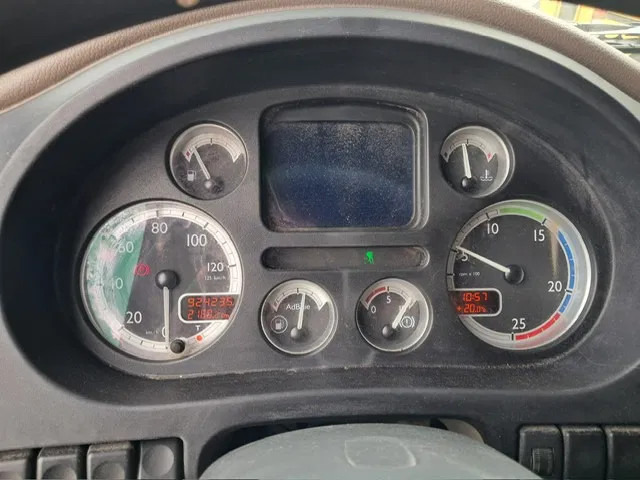 Tractor unit DAF XF 105 460 , Manual Gearbox , PTO , Tipper Hydraulics , Airco , Superspace Cab: picture 14