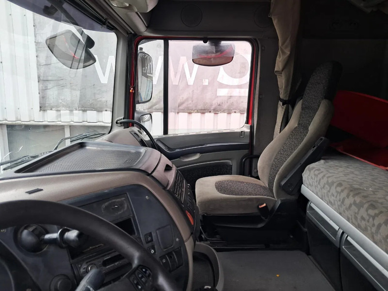 Tractor unit DAF XF 105 460 , Manual Gearbox , PTO , Tipper Hydraulics , Airco , Superspace Cab: picture 18