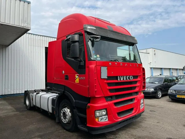 Iveco Stralis 450 , AS 440S45 , Manual Gearbox , Euro 5 - Tractor unit: picture 4 Iveco Stralis 450 , AS 440S45 , Manual Gearbox , Euro 5 - Tractor unit: picture 4