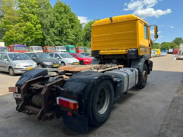MAN 19.364 F2000 , Belgium Truck , ZF Manual , Euro 2 - Tractor unit: picture 3 MAN 19.364 F2000 , Belgium Truck , ZF Manual , Euro 2 - Tractor unit: picture 3