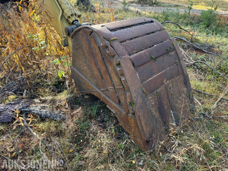 1982 Cat 215 Beltegraver - Excavator: picture 5 1982 Cat 215 Beltegraver - Excavator: picture 5
