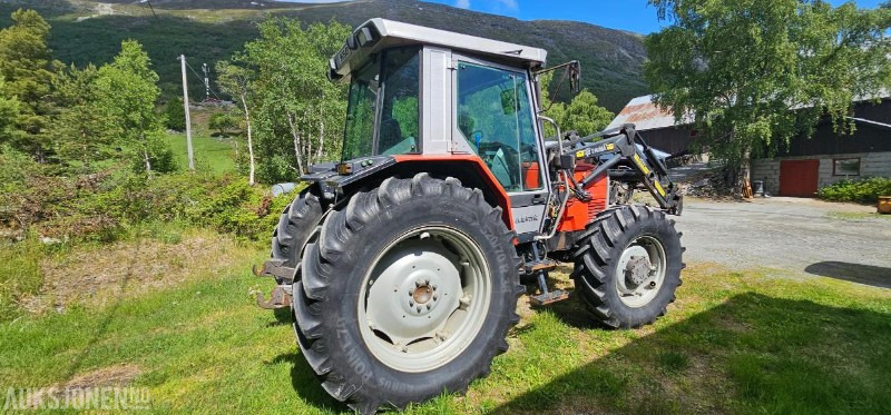 1991 Massey Ferguson 3070 - Farm tractor: picture 5 1991 Massey Ferguson 3070 - Farm tractor: picture 5