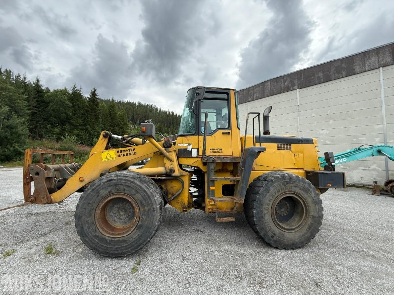 1997 Komatsu WA320-3H hjullaster - Wheel loader: picture 1 1997 Komatsu WA320-3H hjullaster - Wheel loader: picture 1
