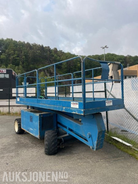 1997 UpRight Lift - Aerial platform: picture 1 1997 UpRight Lift - Aerial platform: picture 1