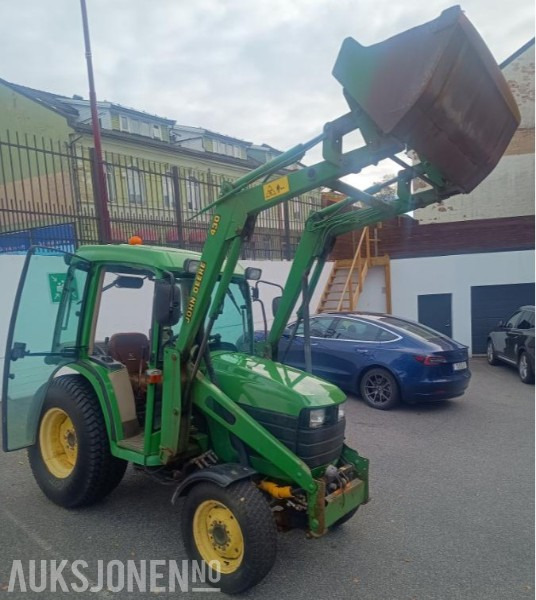 2000 John Deere JD4400 Frontlaster Skuffe Vikplog - Farm tractor: picture 4 2000 John Deere JD4400 Frontlaster Skuffe Vikplog - Farm tractor: picture 4