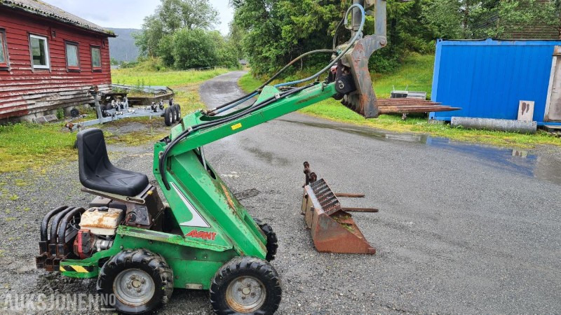 2001 Avant 313 - Wheel loader: picture 4 2001 Avant 313 - Wheel loader: picture 4