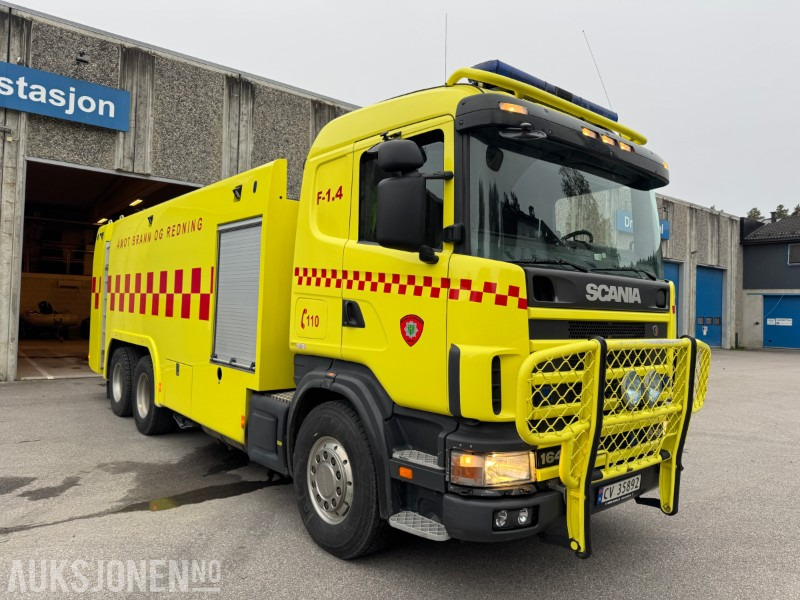 2002 Scania R164 tankbil med masse utstyr. 6X4 - Fire truck: picture 3 2002 Scania R164 tankbil med masse utstyr. 6X4 - Fire truck: picture 3