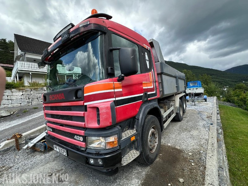2003 Scania P-serie 124G 420 Tippbil, 354171km - Tipper: picture 1 2003 Scania P-serie 124G 420 Tippbil, 354171km - Tipper: picture 1