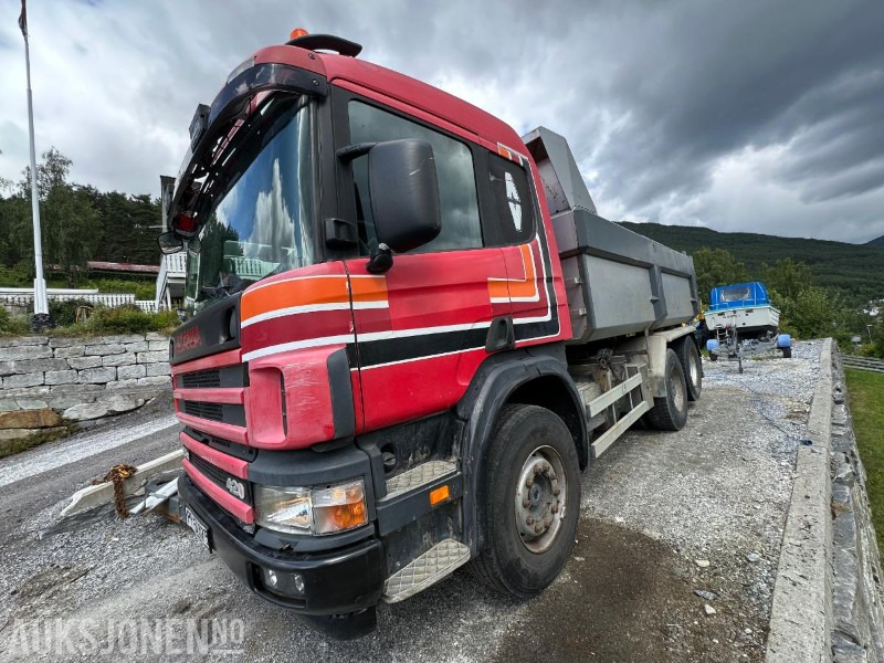 2003 Scania P-serie 124G 420 Tippbil, 354171km - Tipper: picture 2 2003 Scania P-serie 124G 420 Tippbil, 354171km - Tipper: picture 2