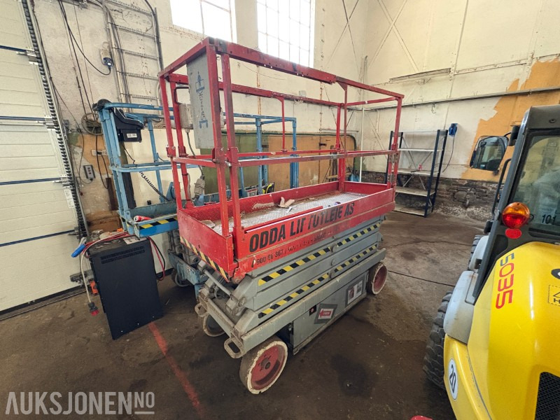 2003 SkyJack SJ 3226 sakselift - Aerial platform: picture 1 2003 SkyJack SJ 3226 sakselift - Aerial platform: picture 1