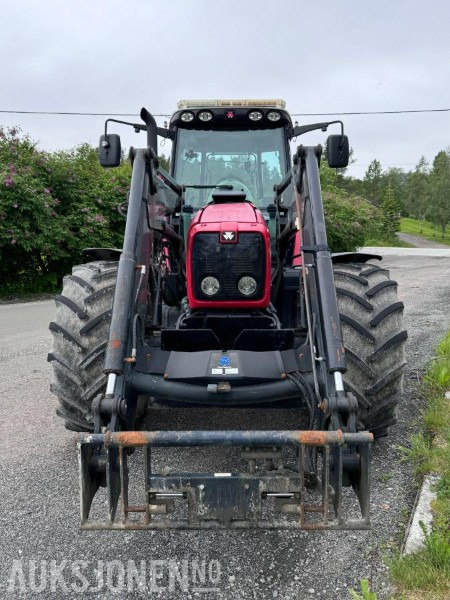 2004 Massey Ferguson 6480 Dynashift - Frontlaster med hydraulisk redskapslås - Fronthydraulikk - 40 km - Fjærende hytte - tredje funksjon - Farm tractor: picture 2 2004 Massey Ferguson 6480 Dynashift - Frontlaster med hydraulisk redskapslås - Fronthydraulikk - 40 km - Fjærende hytte - tredje funksjon - Farm tractor: picture 2