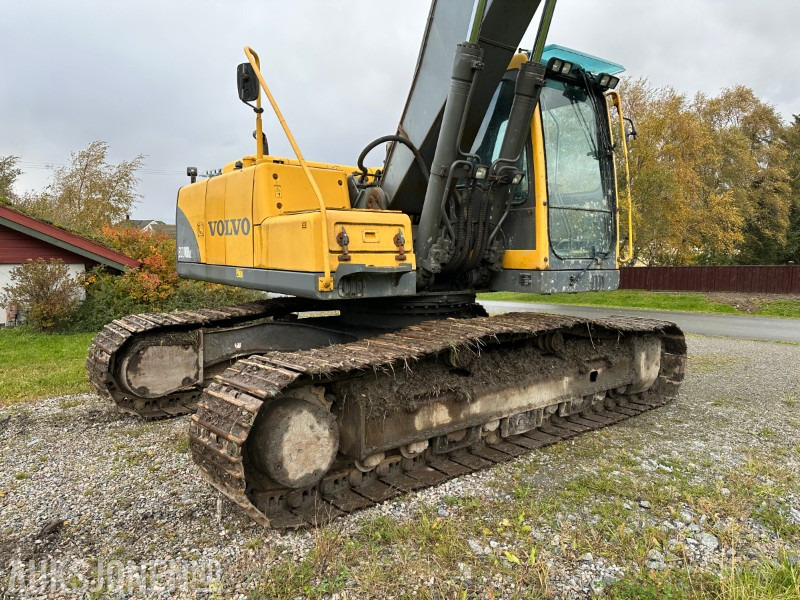 2004 Volvo EC210BLC - sertifisert, lang og kort bom og flere skuffer - Excavator: picture 5 2004 Volvo EC210BLC - sertifisert, lang og kort bom og flere skuffer - Excavator: picture 5