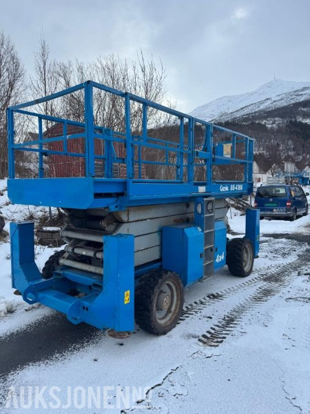 2005 Genie 4390 SAKSLIFT - 3878 Timer - Aerial platform: picture 2 2005 Genie 4390 SAKSLIFT - 3878 Timer - Aerial platform: picture 2