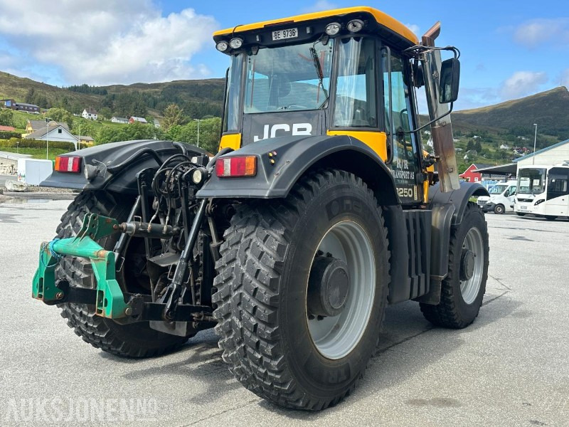 2006 JCB Fastrac 8250 - 4985 timer - Farm tractor: picture 5 2006 JCB Fastrac 8250 - 4985 timer - Farm tractor: picture 5