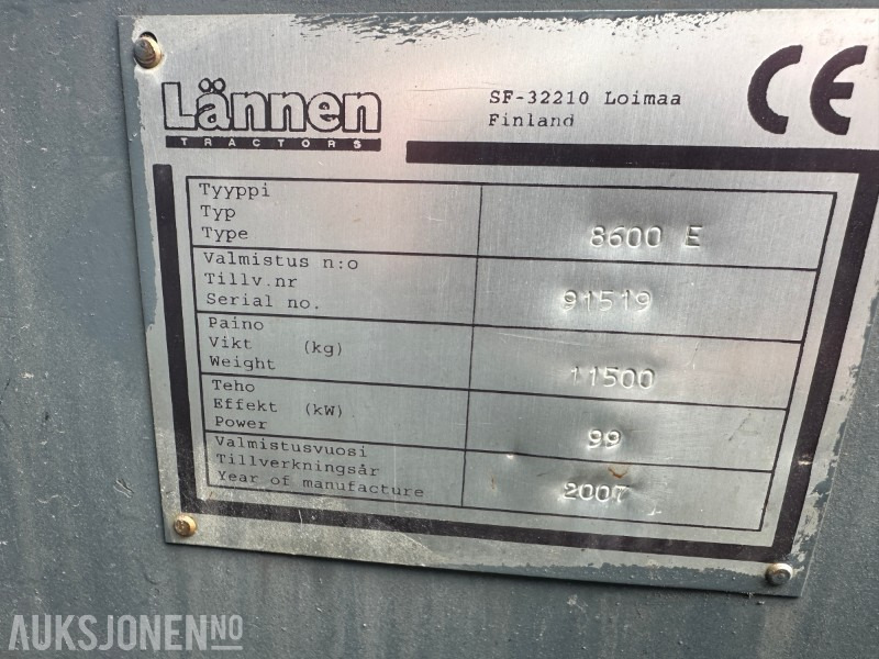 2007 8600E LÄNNEN SKINNE/VEI GRAVELASTER M/PERSONLIFT, RAMMESTYRT - JERNBANE MASKIN - Backhoe loader: picture 5 2007 8600E LÄNNEN SKINNE/VEI GRAVELASTER M/PERSONLIFT, RAMMESTYRT - JERNBANE MASKIN - Backhoe loader: picture 5