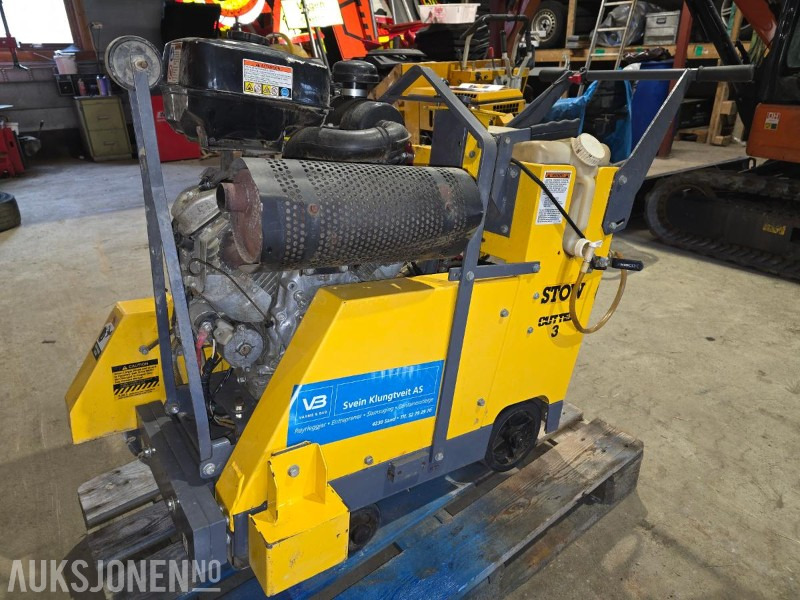 2007 Stow CS8CE20H20 Asfaltsag - Construction equipment: picture 1 2007 Stow CS8CE20H20 Asfaltsag - Construction equipment: picture 1