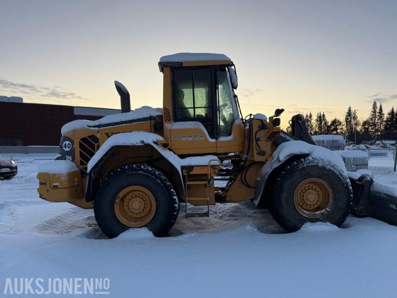 2008 Volvo L90F Rep.Objekt - Motorhavari - 14977t - Wheel loader: picture 3 2008 Volvo L90F Rep.Objekt - Motorhavari - 14977t - Wheel loader: picture 3