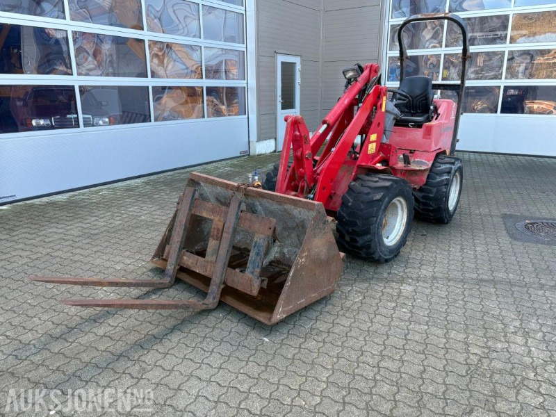 2010 Schäffer 2033 - Wheel loader: picture 1 2010 Schäffer 2033 - Wheel loader: picture 1