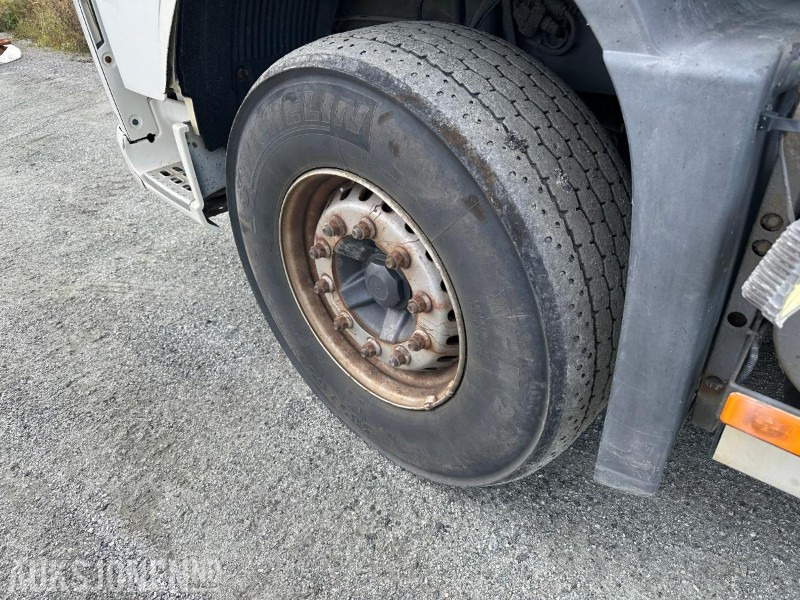 2010 Volvo FH16 6x4 krokbil – 551 hk // Palfinger krokløft // Brøyterigget med underliggende skjær - Hook lift truck: picture 5 2010 Volvo FH16 6x4 krokbil – 551 hk // Palfinger krokløft // Brøyterigget med underliggende skjær - Hook lift truck: picture 5