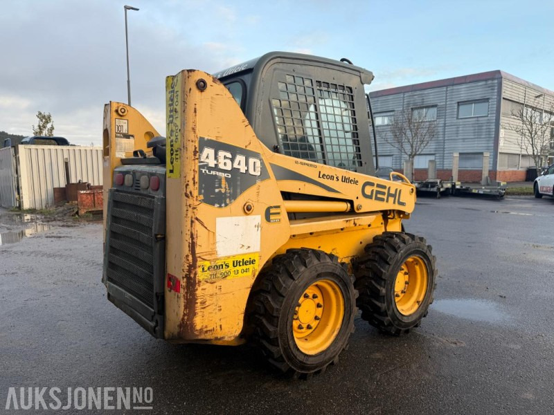 2011 Gehl 4640 TURBO KOMPAKTLASTER PALLEGAFFEL SKUFF FEIEKOST SERVICEHISTORIKK. - Skid steer loader: picture 5 2011 Gehl 4640 TURBO KOMPAKTLASTER PALLEGAFFEL SKUFF FEIEKOST SERVICEHISTORIKK. - Skid steer loader: picture 5