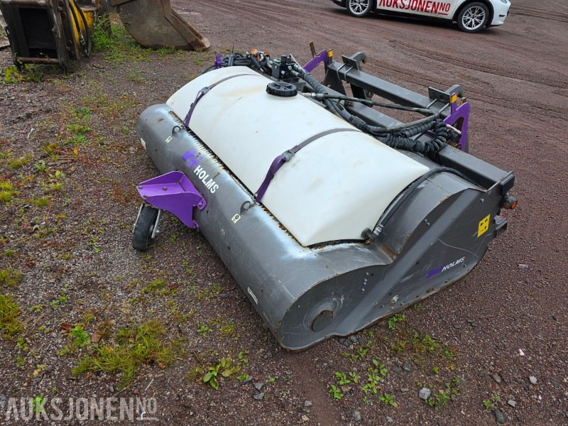 2011 Holms PL-2.15 feiekost med vanntank og klargjort for sidekost - Construction equipment: picture 4 2011 Holms PL-2.15 feiekost med vanntank og klargjort for sidekost - Construction equipment: picture 4