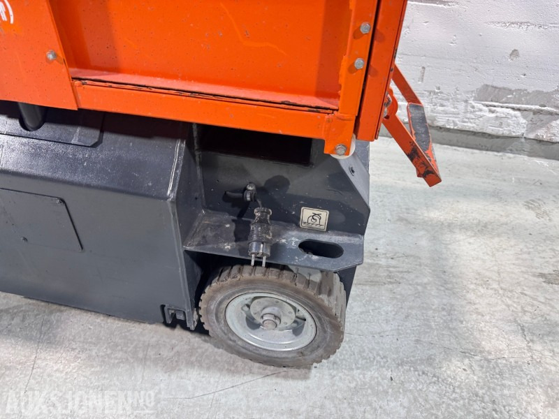 2012 Bravisol LUI MINI HD Batteridreven mastelift – 4,9 m, smal - Aerial platform: picture 4 2012 Bravisol LUI MINI HD Batteridreven mastelift – 4,9 m, smal - Aerial platform: picture 4