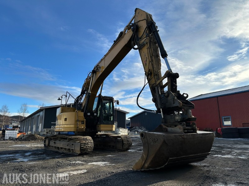 2012 CAT 321DLCR GRAVEMASKIN MED ROTORTILT- 11356 TIMER - NYLIG SERTIFISERT MARS 2025 - Excavator: picture 4 2012 CAT 321DLCR GRAVEMASKIN MED ROTORTILT- 11356 TIMER - NYLIG SERTIFISERT MARS 2025 - Excavator: picture 4