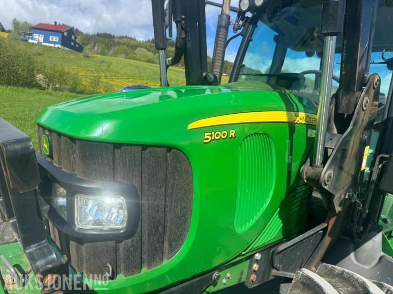 2012 John Deere 5100R 40 km med laster - Farm tractor: picture 4 2012 John Deere 5100R 40 km med laster - Farm tractor: picture 4
