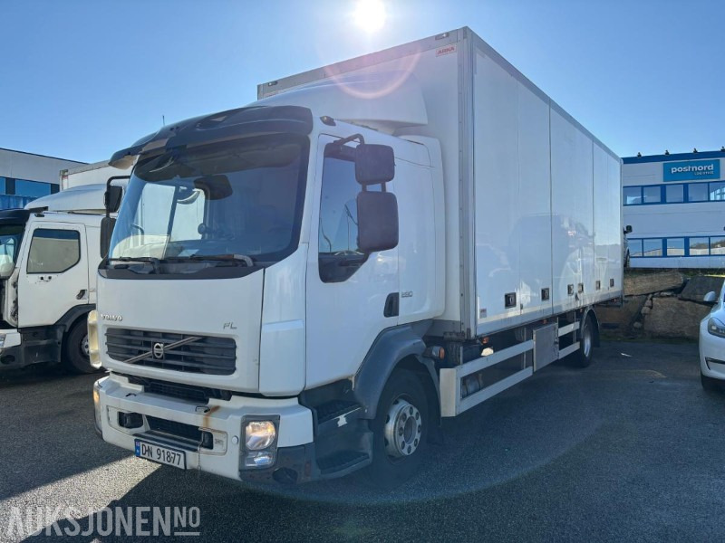 2012 Volvo FL-290 Skapbil med sideåpning og lakløft - Box truck: picture 1 2012 Volvo FL-290 Skapbil med sideåpning og lakløft - Box truck: picture 1