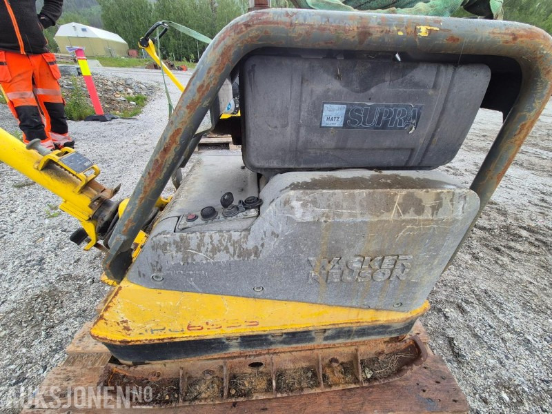 2012 Wacker Neuson DPU6555 / Hoppetusse / Vibroplate / Komprimator - Roller: picture 5 2012 Wacker Neuson DPU6555 / Hoppetusse / Vibroplate / Komprimator - Roller: picture 5