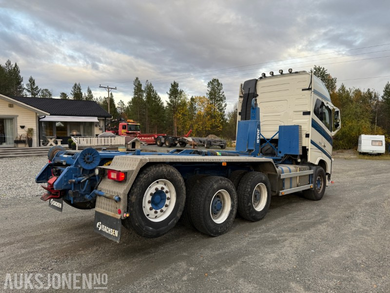 2013 Volvo FH16 750 8X4 - 430 000km - Krokbil - Kran hydraulikk - Brøyteplate - Hook lift truck: picture 5 2013 Volvo FH16 750 8X4 - 430 000km - Krokbil - Kran hydraulikk - Brøyteplate - Hook lift truck: picture 5
