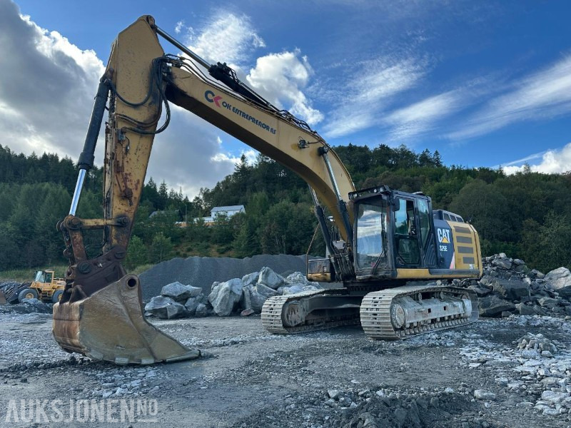 2014 Cat 329 EL Gravemaskin - 13640 Timer - Bunkringspumpe - Kamera - Excavator: picture 1 2014 Cat 329 EL Gravemaskin - 13640 Timer - Bunkringspumpe - Kamera - Excavator: picture 1