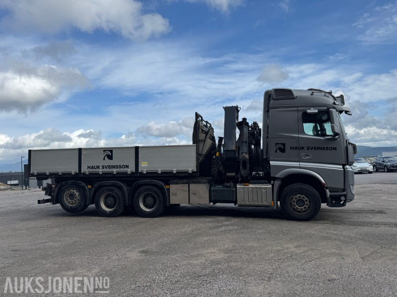 2015 Mercedes-Benz Arocs 8x4 kranbil med HIAB 377 E-6 HIPRO, JIB, grab, krok og brøyteplate – 578 hk - Crane truck: picture 4 2015 Mercedes-Benz Arocs 8x4 kranbil med HIAB 377 E-6 HIPRO, JIB, grab, krok og brøyteplate – 578 hk - Crane truck: picture 4
