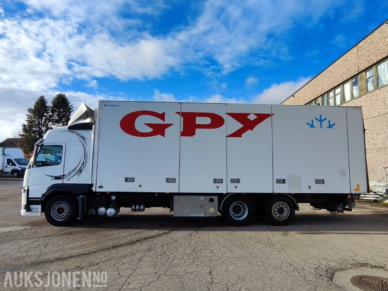 2015 Volvo FM 460 6x2 skapbil m/Full sideåpning - Carrier kjøleanlegg og bakløft - Box truck: picture 1 2015 Volvo FM 460 6x2 skapbil m/Full sideåpning - Carrier kjøleanlegg og bakløft - Box truck: picture 1