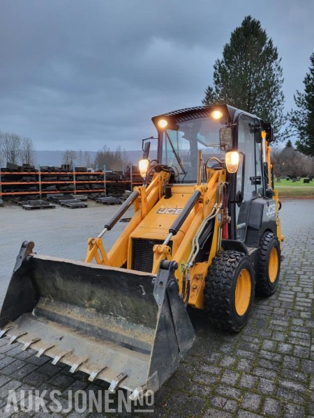 2016 JCB 1CX - Traktorgraver med graveskuff og frontlaster - Backhoe loader: picture 1 2016 JCB 1CX - Traktorgraver med graveskuff og frontlaster - Backhoe loader: picture 1