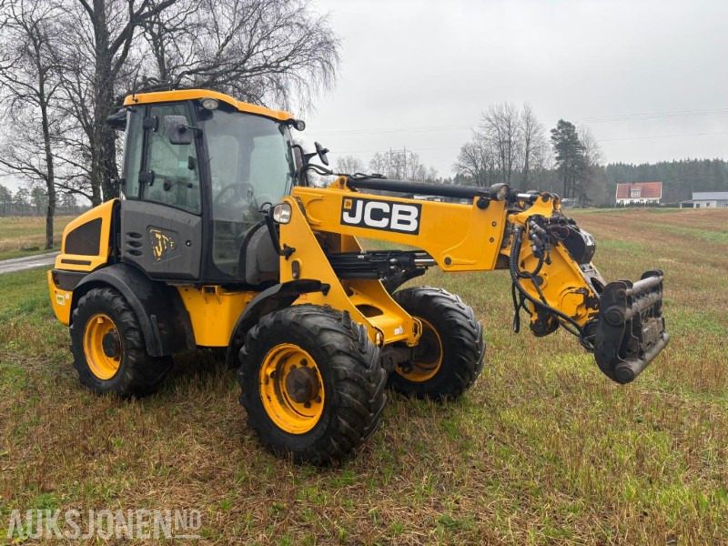 2016 JCB TM 220 AGRI - Wheel loader: picture 2 2016 JCB TM 220 AGRI - Wheel loader: picture 2