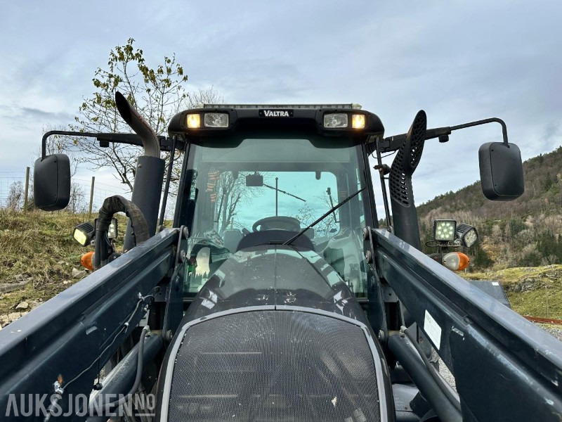 Farm tractor 2016 Valtra N163 Direct m/Trima frontlaster, 6080 timer: picture 10 Farm tractor 2016 Valtra N163 Direct m/Trima frontlaster, 6080 timer: picture 10