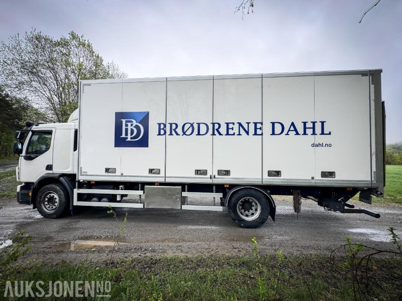 Box truck 2016 Volvo FE - 320 - Distribusjons lastebil med bakløft - Gått kun 264.000 km: picture 8
