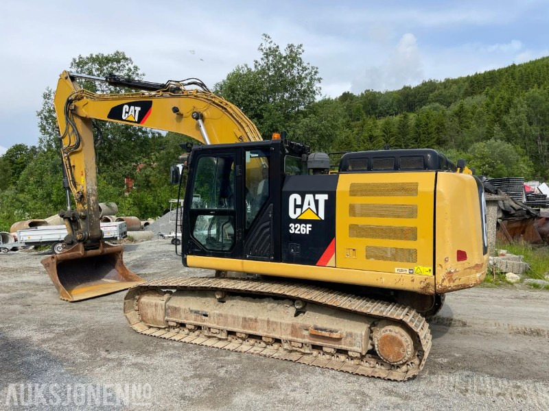 2017 Cat 326F Gravemaskin - 5166 Timer - Tiltrotator - Graveskuffe - Pusseskuffe - S70 - Excavator: picture 3 2017 Cat 326F Gravemaskin - 5166 Timer - Tiltrotator - Graveskuffe - Pusseskuffe - S70 - Excavator: picture 3