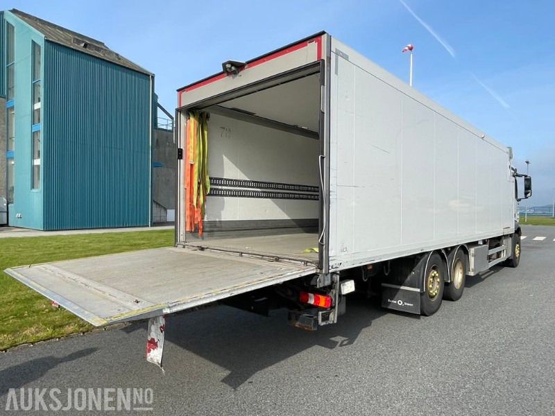 2017 Mercedes-Benz Antos Distribusjonsbil med kjøl Nordic Supra 850 - Lift - 121984 km. - Box truck: picture 5 2017 Mercedes-Benz Antos Distribusjonsbil med kjøl Nordic Supra 850 - Lift - 121984 km. - Box truck: picture 5