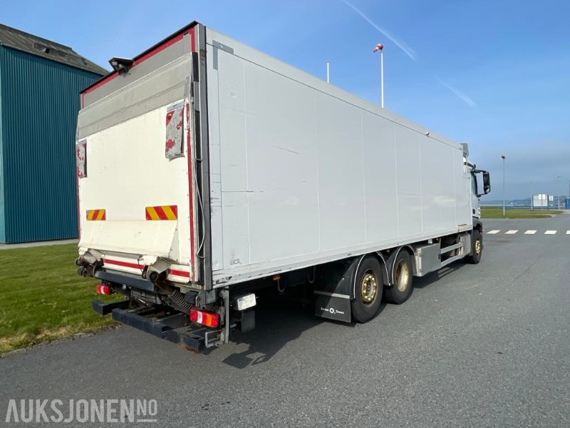2017 Mercedes-Benz Antos Distribusjonsbil med kjøl Nordic Supra 850 - Lift - 121984 km. - Box truck: picture 3 2017 Mercedes-Benz Antos Distribusjonsbil med kjøl Nordic Supra 850 - Lift - 121984 km. - Box truck: picture 3