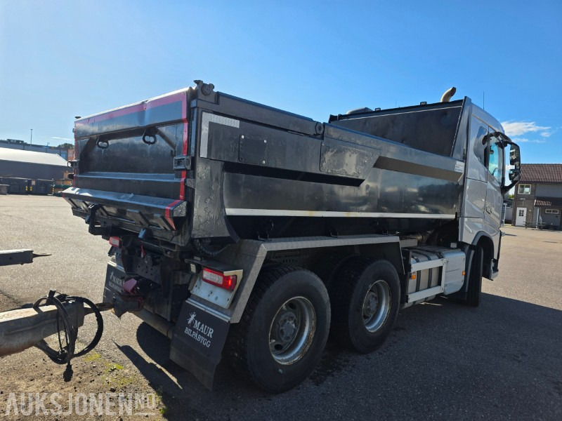 2017 Volvo FH16 tippbil med tipphenger + Maur bilpåbygg trippelkjerre - EURO6 - Nylig EU godkjent - Tipper: picture 5 2017 Volvo FH16 tippbil med tipphenger + Maur bilpåbygg trippelkjerre - EURO6 - Nylig EU godkjent - Tipper: picture 5