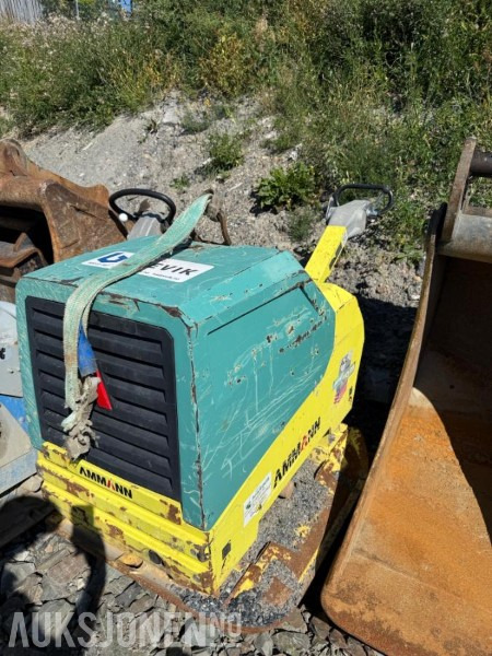 Roller 2019 AMMANN APH 110-95 vibroplate / 830kg: picture 1