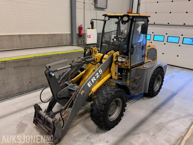 2019 Everun ER 25 Hjullaster med klappvingeskuffe - Sandstrøer - Tannskuffe - Pallegafler - Kosteaggregat - Wheel loader: picture 1 2019 Everun ER 25 Hjullaster med klappvingeskuffe - Sandstrøer - Tannskuffe - Pallegafler - Kosteaggregat - Wheel loader: picture 1