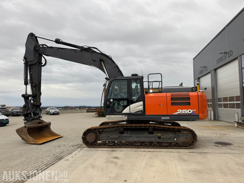 Excavator 2019 Hitachi ZX250LC-6 Beltegraver - GPS, OilQuick, ExciControl TRC / 6146 t: picture 8