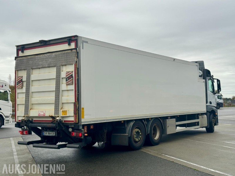 2019 Mercedes-Benz ACTROS 2553L 6X2 - Skapbil - Eu-godkjent til 06/26 - Km: 278353 - Box truck: picture 3 2019 Mercedes-Benz ACTROS 2553L 6X2 - Skapbil - Eu-godkjent til 06/26 - Km: 278353 - Box truck: picture 3