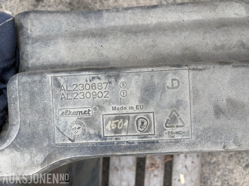 2020 Dieseltank til John Deere 6215 - Farm tractor: picture 3 2020 Dieseltank til John Deere 6215 - Farm tractor: picture 3