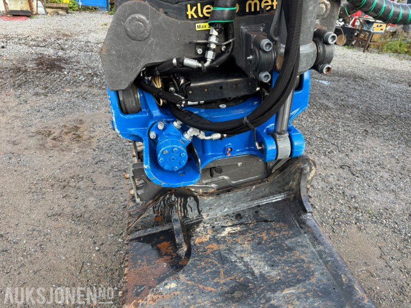 Excavator 2020 Hitachi ZX130LCN-6 gravemaskin - SMP tiltrotator: picture 16